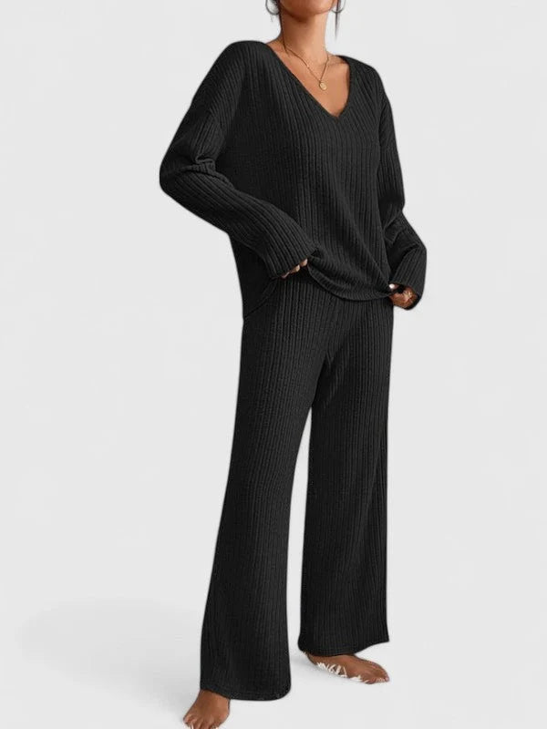 ADDISON | V-NECK KNIT SWEATER &amp; WIDE-LEG PANTS SET