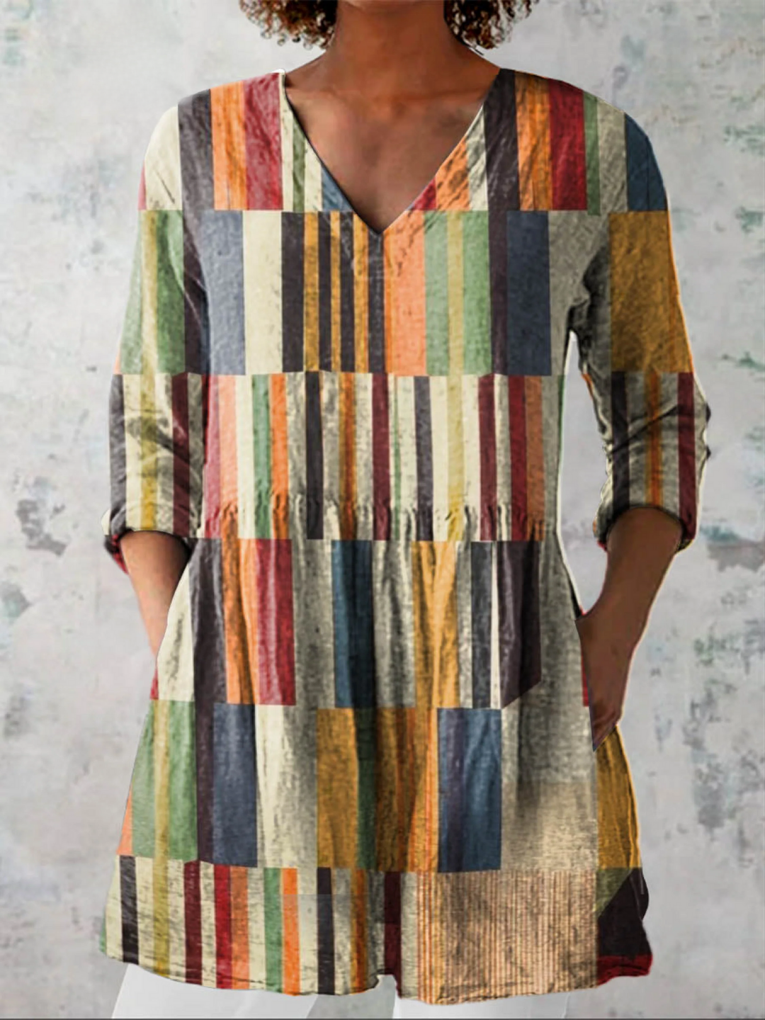 CHLOE | PRINTED V-NECK TUNIC BLOUSE